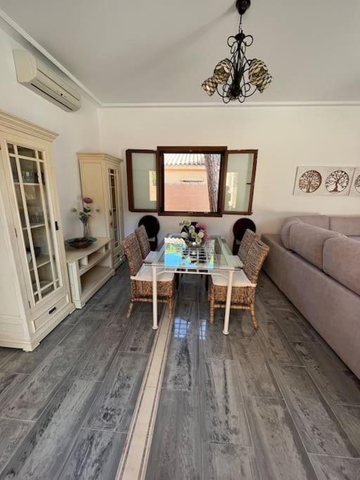 Villa Brasilia Chiclana de la Frontera Dış mekan fotoğraf